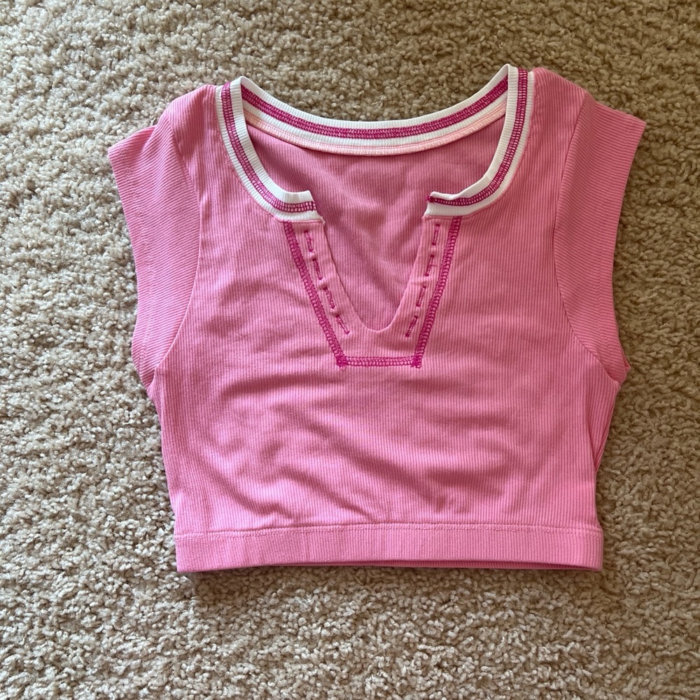 Amazon Pink Ribbed Crop Top